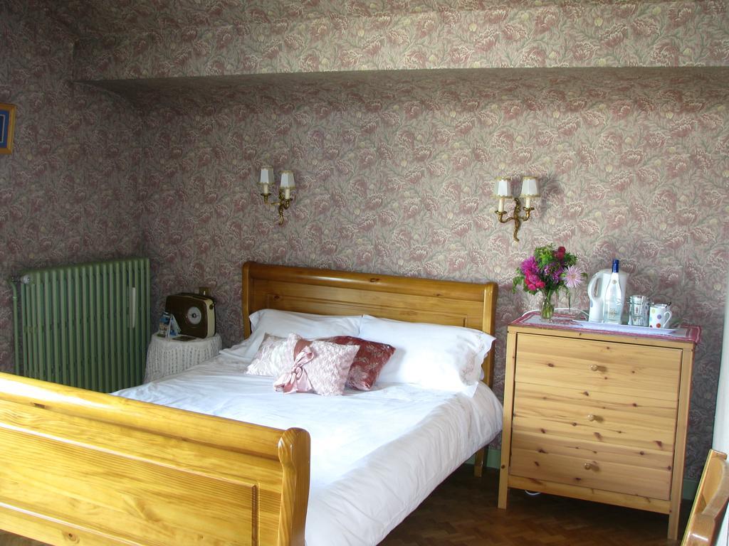 مبيت وإفطار Treignac Chambre D'Hotes Des Monedieres الغرفة الصورة