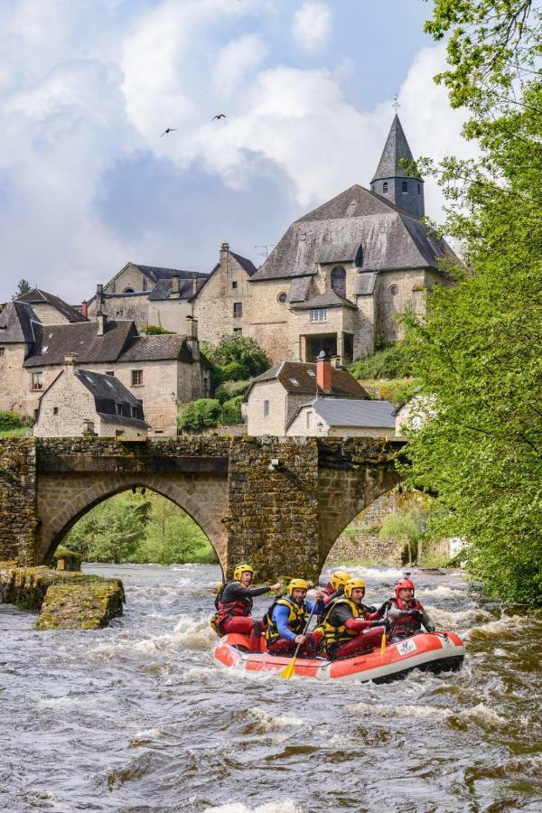 مبيت وإفطار Treignac Chambre D'Hotes Des Monedieres المظهر الخارجي الصورة
